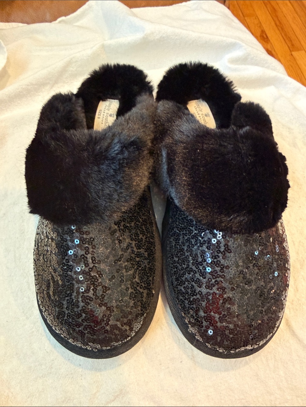 Simply Southern Black Faux Fur Slide Slippers NWOT